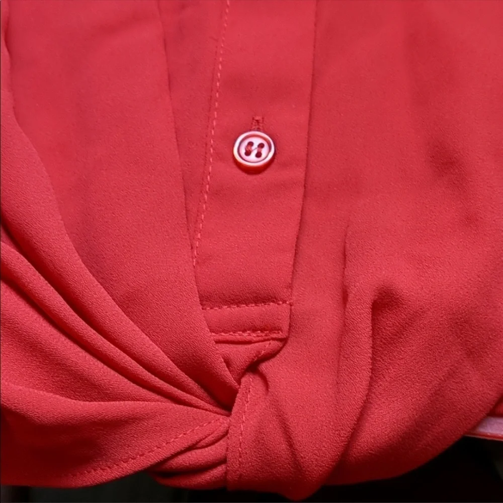 NWT⛱️INC International Concepts - Red Twist Front Blouse - 1X